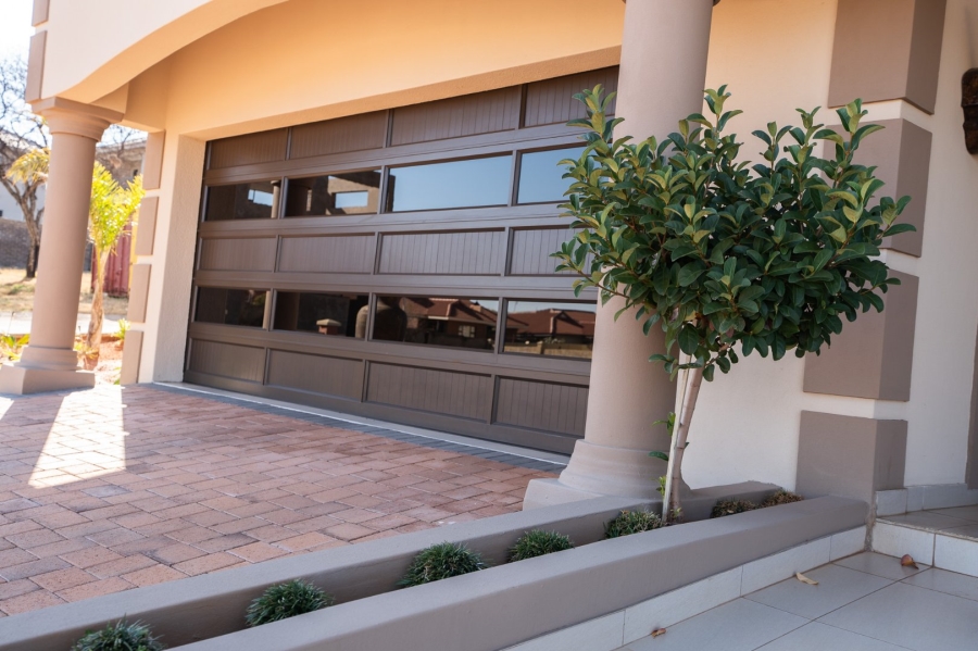 3 Bedroom Property for Sale in Wilkoppies North West